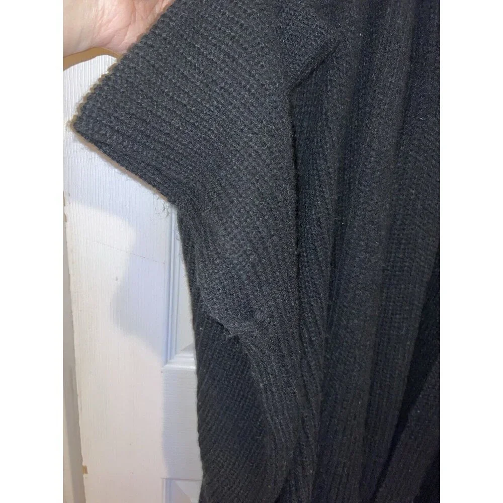 URBAN OUTFITTERS Women’s Sweater Black Chunky Knit Oversized Cocoon Cardigan OS